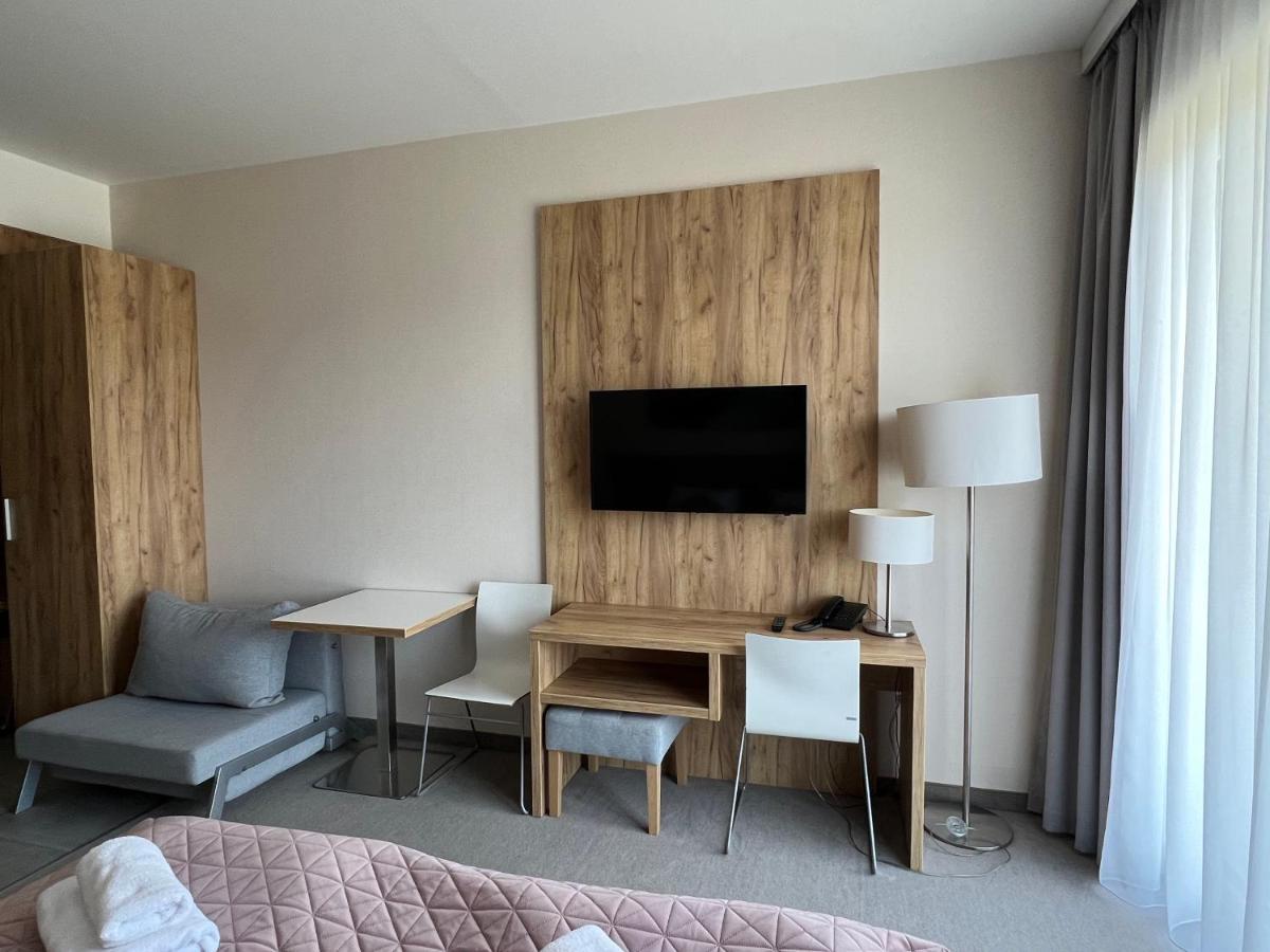 Aparthotel Apartamenty Czarna Gora 112 西恩纳 外观 照片